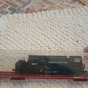 Vintage N Gauge MRC Pennsylvania 8023  NIB